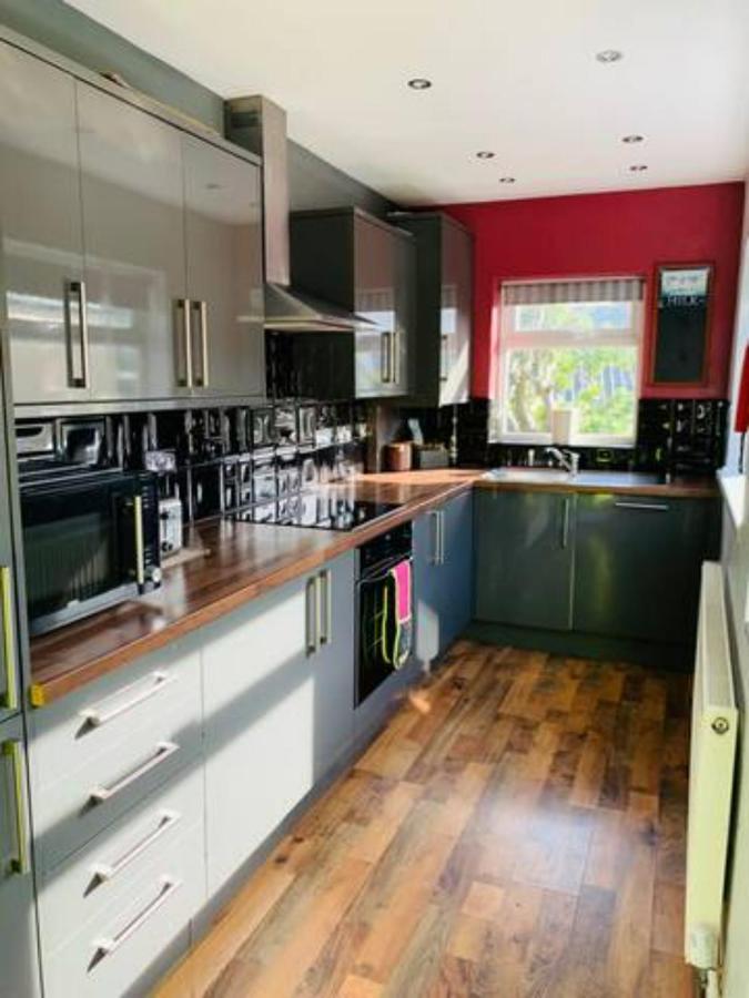 Bamber House - Large Modern Home & Perfect Location Blackpool Zewnętrze zdjęcie